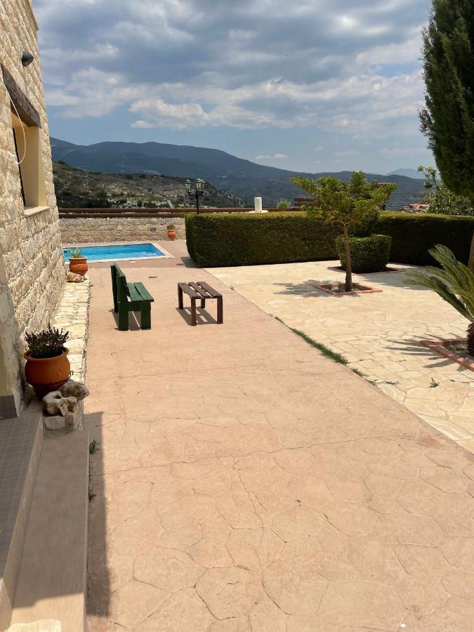 Villa Softades Omodos