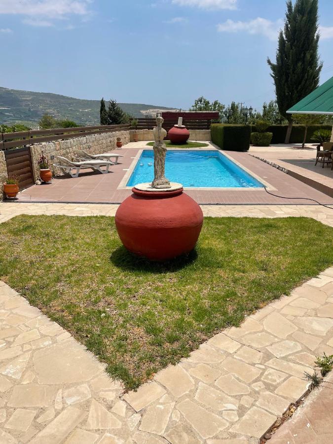 Villa Softades